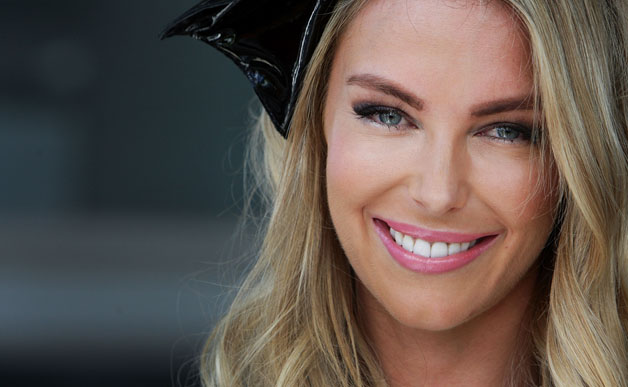 jennifer hawkins headshot 628 - 10 Sexiest Countries With The Hottest Bombshells!
